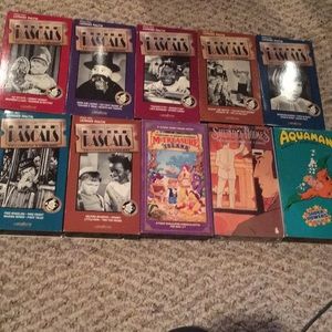 Bundle of VHS tapes: seven Little Rascals and three others